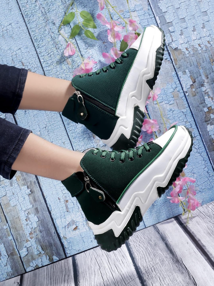 Trending Chunky Sneakers Shoe for Women's